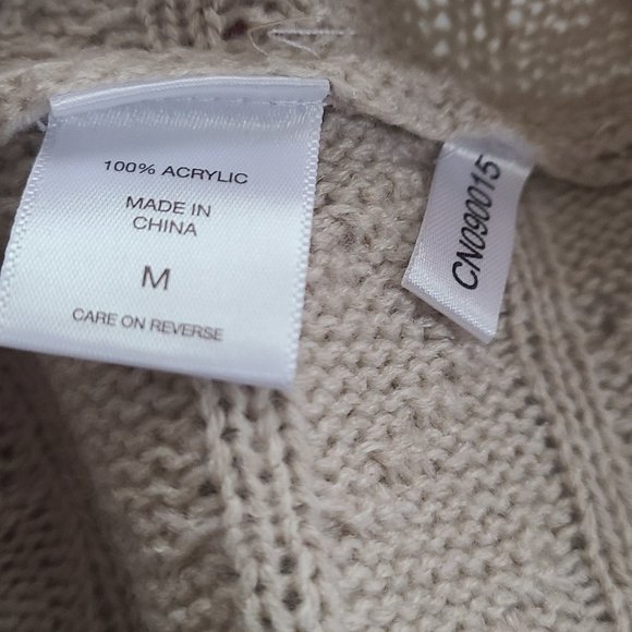 Knit Pullover Sweater - Picture 9 of 10